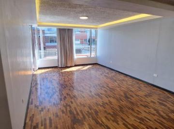 Departamento de 3 habitaciones, Quito · Arriendo Departamento de 148 m en La Guanguiltagua, Centro Norte de Quito