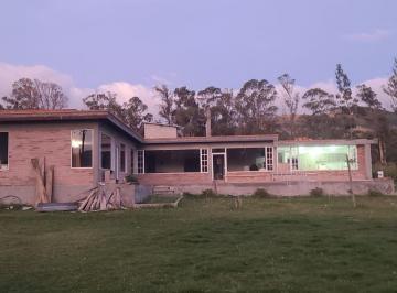 Terreno / Lote · 200m² · 3 Habitaciones · 3 Estacionamientos · Cayambe - Terreno en Venta - Sector Geodésico Mitad del Mundo
