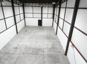 Bodega-Galpón , Guayaquil · Ofi Bodega Galpón en Almax 2 de 366 m² en Venta en Samborondón