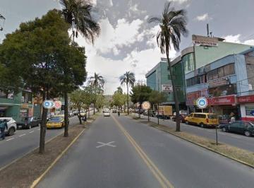 Local comercial · 492m² · 10 Habitaciones · 10 Estacionamientos · Venta Local Comercial o Terreno en La Villaflora Av Rodrigo de Chavez