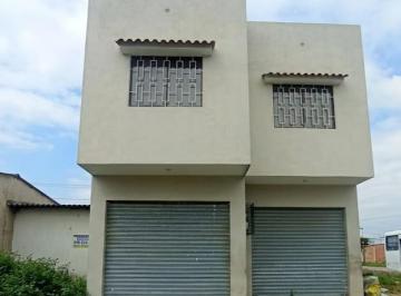 Casa · 175m² · 2 Habitaciones · Casa en Venta Mucho Lote 1 Belf