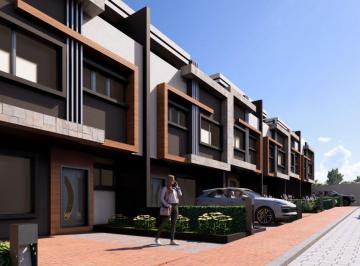 Casa de 3 habitaciones, Riobamba · Casas en Conjunto Habitacional Cerrado Al Norte de Riobamba