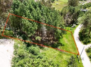 Terreno / Lote · 1000m² · Terreno en Venta en Urbanización Sinaí, Tarqui. a 3 Min de La Vía Principal.