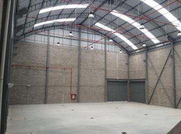 Bodega-Galpón , Quito · Arriendo Bodega de 909 m de Uso Múltiple en El Sector de Calderón