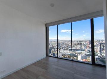 Suite de 3 habitaciones, Quito · Departamento de Tres Dorm. en Alquiler, La Carolina, con Balcón, Piscina
