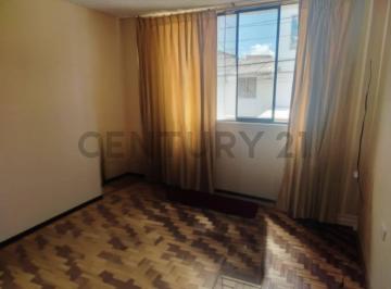 Casa · 151m² · 3 Habitaciones · Venta Casa en Carcelén de 2 Pisos Más Terraza