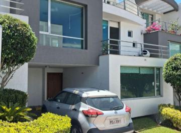 Casa de 3 habitaciones, Quito · Una Casa Que Tiene Toda La Comodidad Que Estas Buscando!