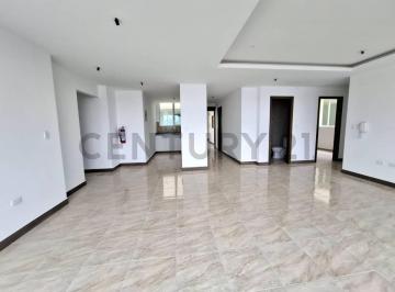 Departamento · 133m² · 3 Habitaciones · 1 Estacionamiento · De Venta Departamentos de 3 Dorm. en Argelia Alta. Sur de Quito