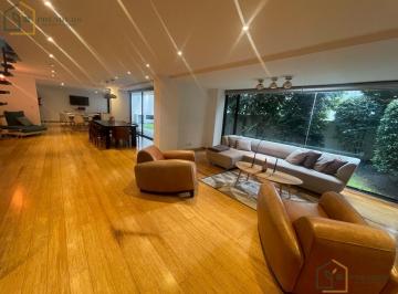 Departamento · 190m² · 3 Habitaciones · 2 Estacionamientos · Departamento Duplex en La Quiteño Libre Cerca Al Go Quito Hotel