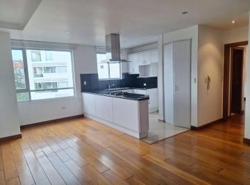 Suite de 1 habitación, Quito · Suite de 60 m² con 1 Recámara, 2 Baños en Venta en El Sector de La González Suárez
