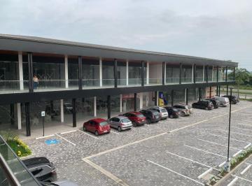 Local comercial · 55m² · 100 Estacionamientos · Alquiler de Locales en La Joya en Nueva Plaza Comercial