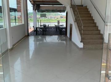 Local comercial · 60m² · Alquiler de Local con Vista Al Rio en La Av Leon Febres Cordero