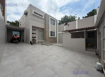 Casa · 200m² · 3 Habitaciones · 2 Estacionamientos · Casa en Norte de Manta