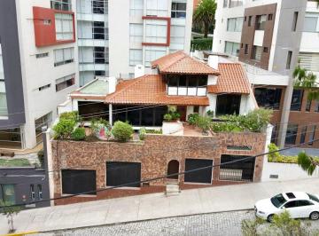 Local comercial , Quito · Venta Propiedad Casa de 434 m² en Venta en El Norte de Quito, Bosmediano