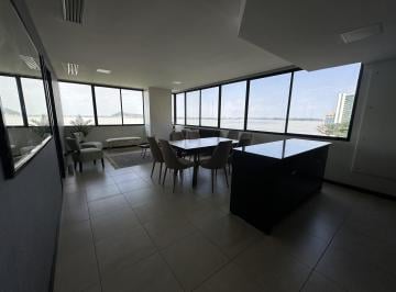 PANORAMICA · Departamento Frente Al Río Guayas y con Vista Al Área Social