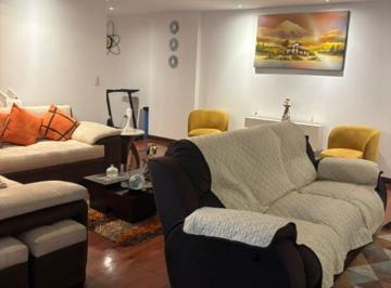 Departamento de 2 habitaciones, Quito · Vendo Departamento de 3 Habitaciones con Balcones en La Coruña