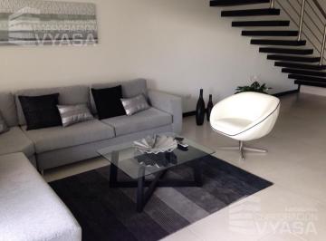 Departamento · 148m² · 2 Habitaciones · 2 Estacionamientos · Cumbayá - Site Center, Hermoso Dúplex en Renta de 148 m² de 2 Dorm.