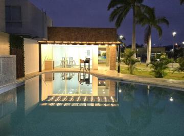 Departamento · 96m² · 3 Habitaciones · 2 Estacionamientos · Departamento Venta