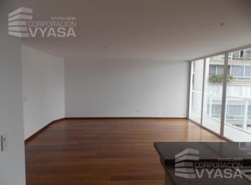 Departamento · 120m² · 2 Habitaciones · 2 Estacionamientos · González Suárez - La Coruña, Departamento de Arriendo 120 m²