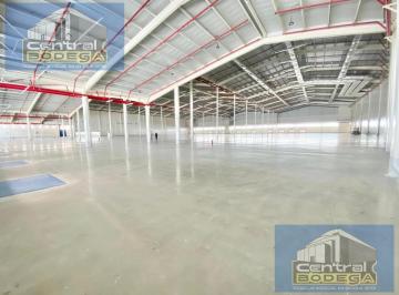 Bodega-Galpón · 14500m² · 45 Estacionamientos · Bodega en Vía Daule Para Renta de 8731 m²