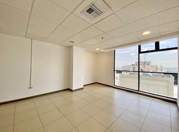 Oficina comercial , Guayaquil · Oficina en Alquiler, Edificio Emporium - Puerto Santa Ana. Piso Alto - 45 m²