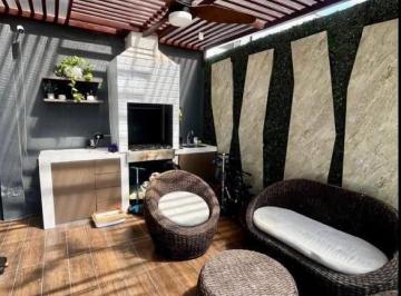 Casa · 170m² · 4 Habitaciones · 2 Estacionamientos · Venta o Alquiler de Casa Amplia y Moderna en Urb. Punta Esmeralda