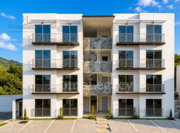 Departamento · 85m² · 3 Habitaciones · 1 Estacionamiento · Venta de Departamento Planta Baja en Urbanizacion Cerrada Gc