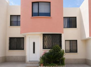Casa · 114m² · 2 Habitaciones · 1 Estacionamiento · Casa Conjunto Privado Calderón