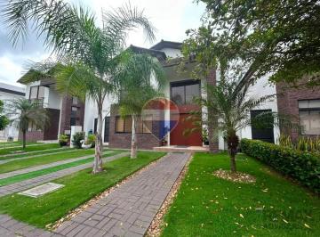 Casa · 222m² · 4 Habitaciones · 2 Estacionamientos · Alquiler Casa 3 Dorm. Ciudad Celeste Isla Estribor
