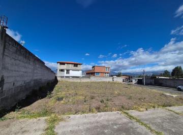 Terreno / Lote , Quito · Terreno Esquinero en Venta Sector Conocoto
