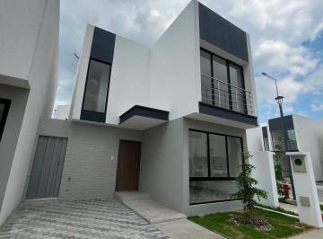 Casa de 3 habitaciones, Guayaquil · Casa Esquinera de Estreno en Alquiler Urb. Narcisa Club