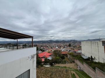 Departamento · 123m² · 3 Habitaciones · 1 Estacionamiento · Oportunidad en Venta Departamento 170 m² Espectacular Vista a La Ciudad - Cuenca