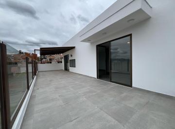 Departamento · 123m² · 3 Habitaciones · 1 Estacionamiento · Oportunidad en Venta Departamento 170 m² Espectacular Vista a La Ciudad - Cuenca