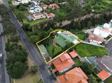 Casa · 633m² · Propiedad Independiente de Venta La Primavera Ideal Para Neogiocio