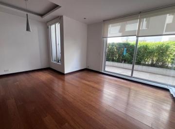 Suite de 1 habitación, Quito · Suite de 65 m² con 1 Dormitorio en Alquiler en Cumbayá Cerca Usfq