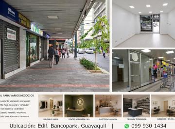 Local comercial , Guayaquil · Oportunidad - Locales en Plena Zona Comercial del Centro de Guayaquil