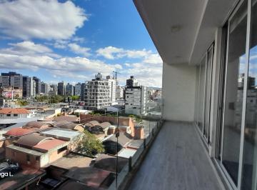 Suite de 1 habitación, Quito · Suite Moderna con Balcón y Vista en Venta, Cerca a La Carolina Republica del Salvador