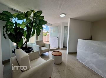 Consultorio de 4 habitaciones, Quito · Renta Oficina/consultorio
