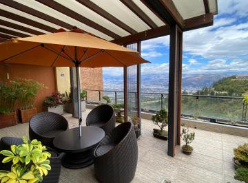 Departamento de 2 habitaciones, Quito · PH Duplex de Venta con Terrazas y Vista Espectacular. Ibis del Moral