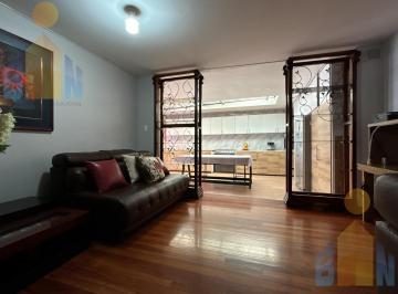 Departamento · 127m² · 3 Habitaciones · 1 Estacionamiento · Ct Venta Amplio Departamento con Patio Primer Piso Alto en Urbanizacion Mastodontes, Carcelen
