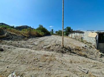 Terreno / Lote , Manta · Terreno de Venta en Manta Zona Norte Palo Santo