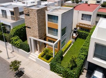 Casa de 3 habitaciones, Quito · Casa Independiente en Venta | Balcón del Norte – Carcelén
