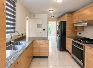 Casa de 3 habitaciones, Quito · Renta de Casa Cumbaya - Centro Comercial Paseo San Francisco