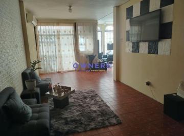 Casa · 82m² · Venta Casa Rentera Sauces 3
