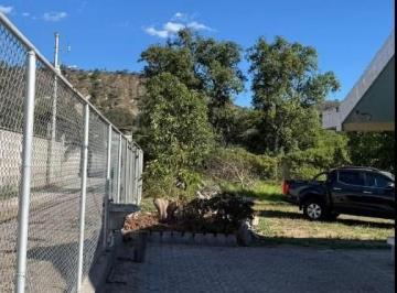 Hacienda-Quinta · 89m² · Terreno Plano Guayllabamba 1.980 m² Escritura Inmediata