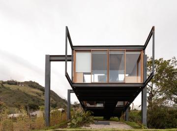 Edificio-Hotel-Fabrica de 4 habitaciones, Baños de Agua Santa · Inversión Turística en Venta en Baños | 707 m² de Terreno | 156 m² de Construcción | Roi 11,7%