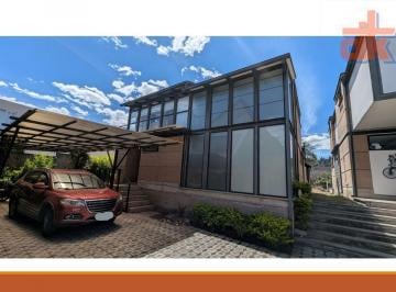 Casa de 3 habitaciones, Quito · Oportunidad: Casa Estilo Industrial 3 Hab en Venta - Sector Puembo (280 M²)