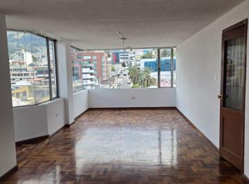 Departamento de 3 habitaciones, Quito · Amplio Departamento en Renta