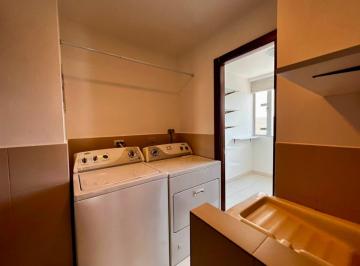 Departamento de 2 habitaciones, Quito · En Renta | Penthouse con Línea Blanca | República del Salvador