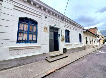Casa · 800m² · 15 Habitaciones · 4 Estacionamientos · Casa Patrimonial Sector San Marcos Centro Historico